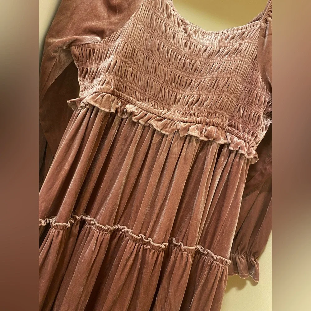 NWT Velvet Blush Boutique Dress - Picture 2 of 3